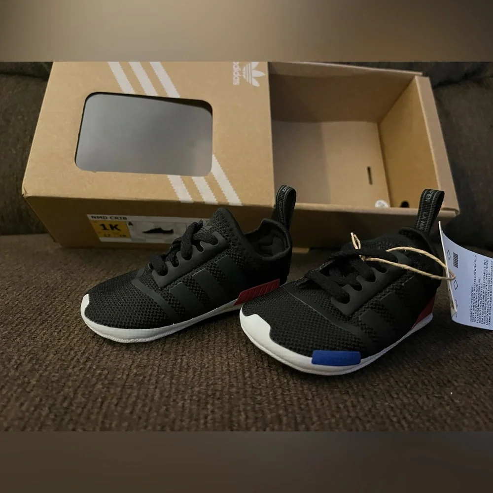 BNIB ADIDAS NMD Crib Baby/Infant Shoes Size 1K
